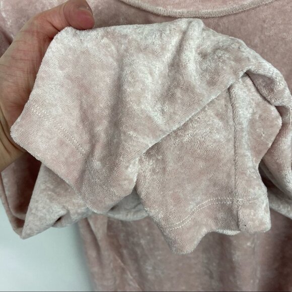 Free People Crushed Velvet Pink Milan‎ Layering Top Sweatshirt Size XS Velour - Picture 6 of 10